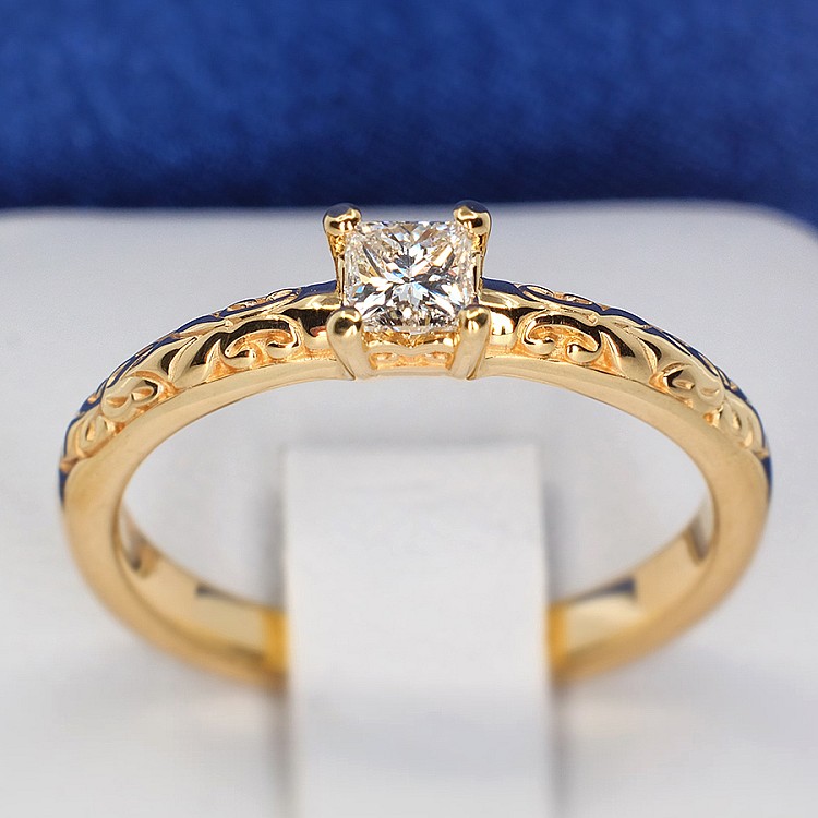 Inel de logodna din Aur 18k sau Platina cu Diamant Certificat GIA 0.30ct sau 0.40ct - model i71906