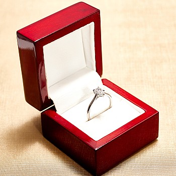 Inel de logodna din Aur 18k sau Platina cu Diamant Para - GIA 1.00ct - model i1735