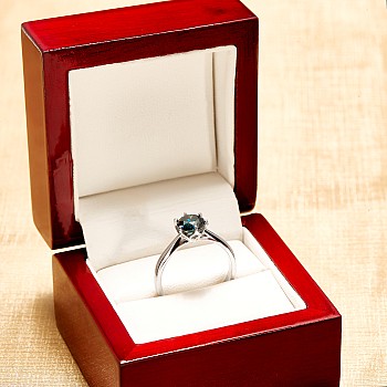 Inel de logodna din Aur 18k sau Platina cu Diamant Albastru 0.30ct - 0.50ct - model i1867