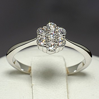 Inel Cadou din Aur cu Diamante - model i028