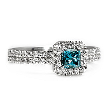 Inel Cadou din Aur 18k sau Platina cu Diamant Albastru Princess si Diamante Incolore - model i1061
