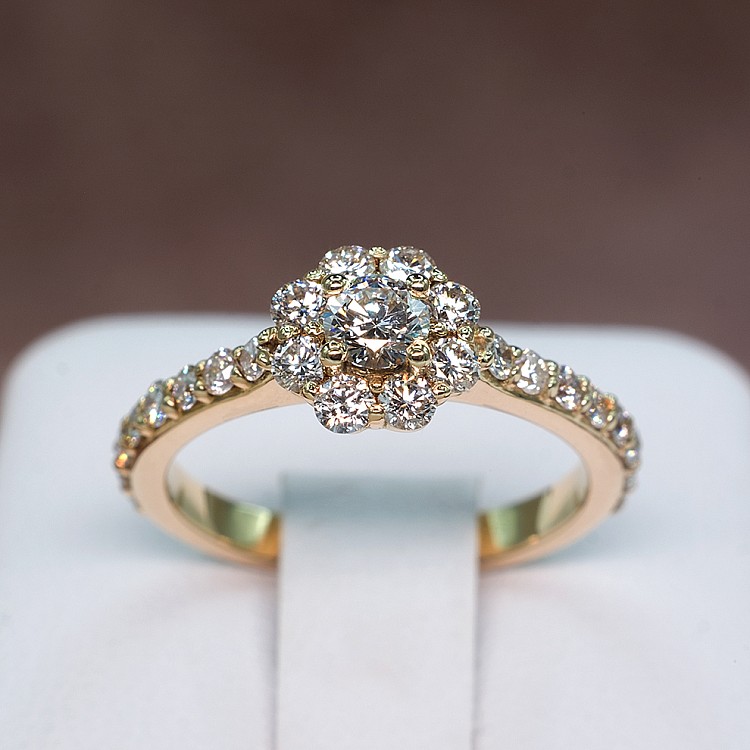 Inel de logodna din Aur 18k sau Platina cu Diamante - model i122092