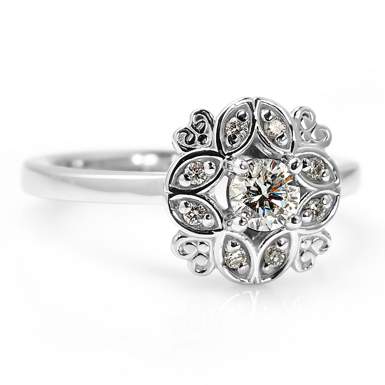 Inel de logodna din Aur 18k sau Platina cu Diamant Central Certificat GIA 0.30ct sau 0.40ct si Diamante secundare - model i72000