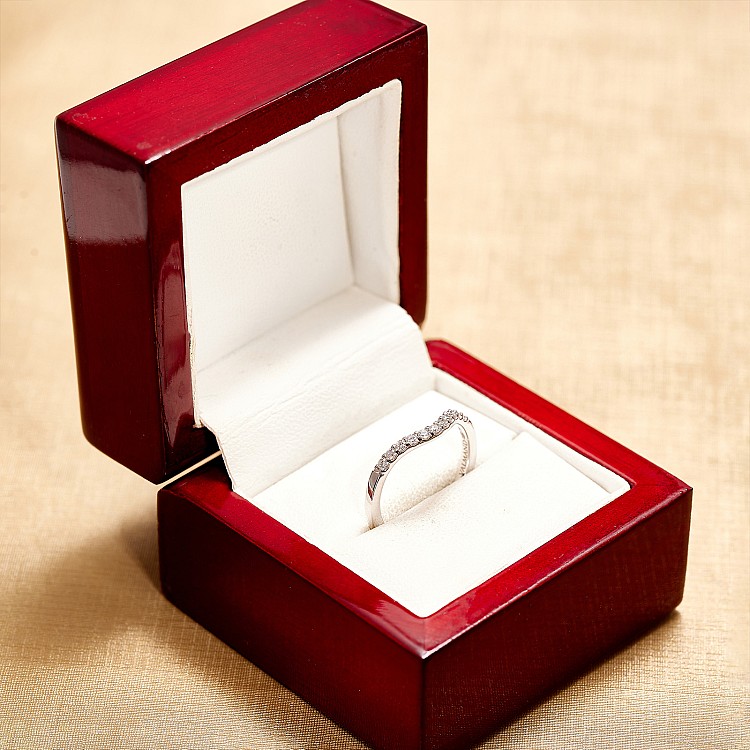 Inel Cadou din Aur cu Diamante - model FM63C