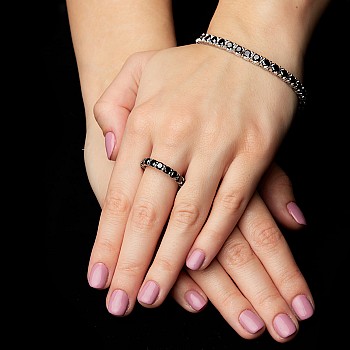 Inel Cadou din Aur sau Platina cu Diamante Negre - model i033v2