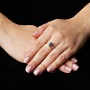 Inel de logodna din Aur 18k sau Platina cu Diamant Albastru Marquise si Diamante Incolore - model i1050