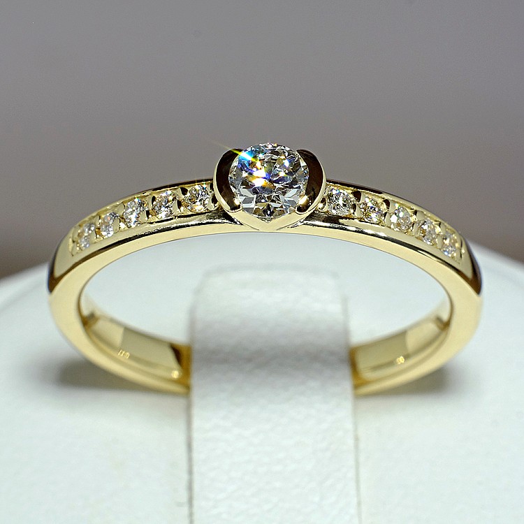 Inel de logodna din Aur 18k sau Platina cu Diamante 0.10ct - 0.25ct - model i113