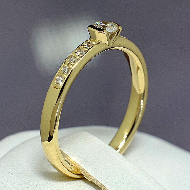 Inel de logodna din Aur 18k sau Platina cu Diamante 0.10ct - 0.25ct - model i113