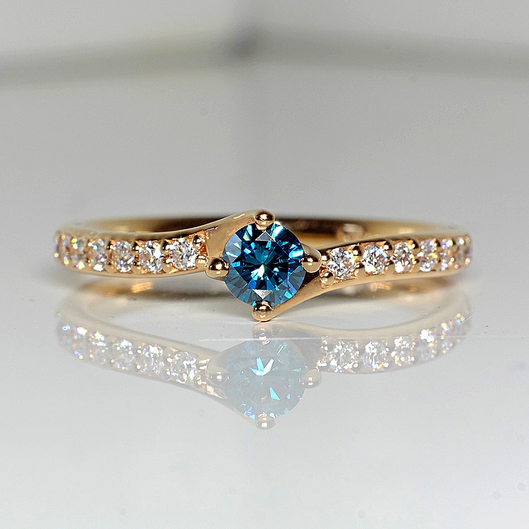 Inel de logodna din Aur 18k sau Platina cu Diamant Albastru - model i122358