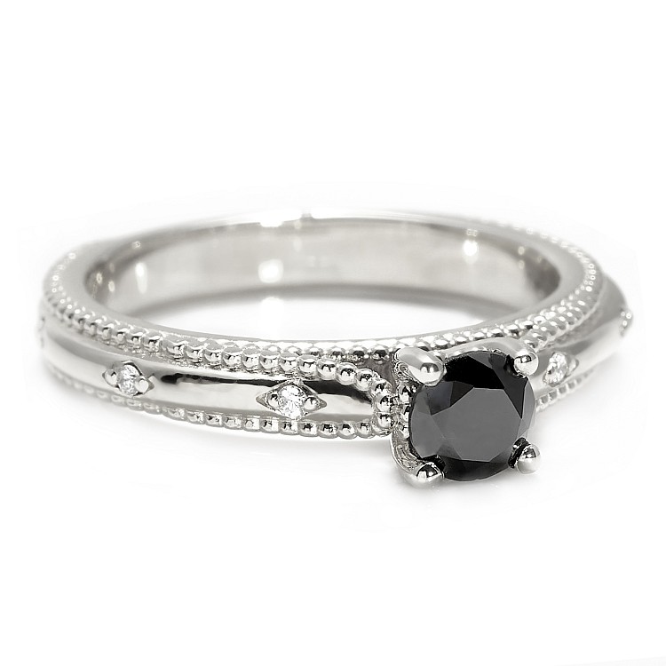 Inel de logodna din Aur 18k sau Platina cu Diamant Negru si Diamante Incolore - model i123158