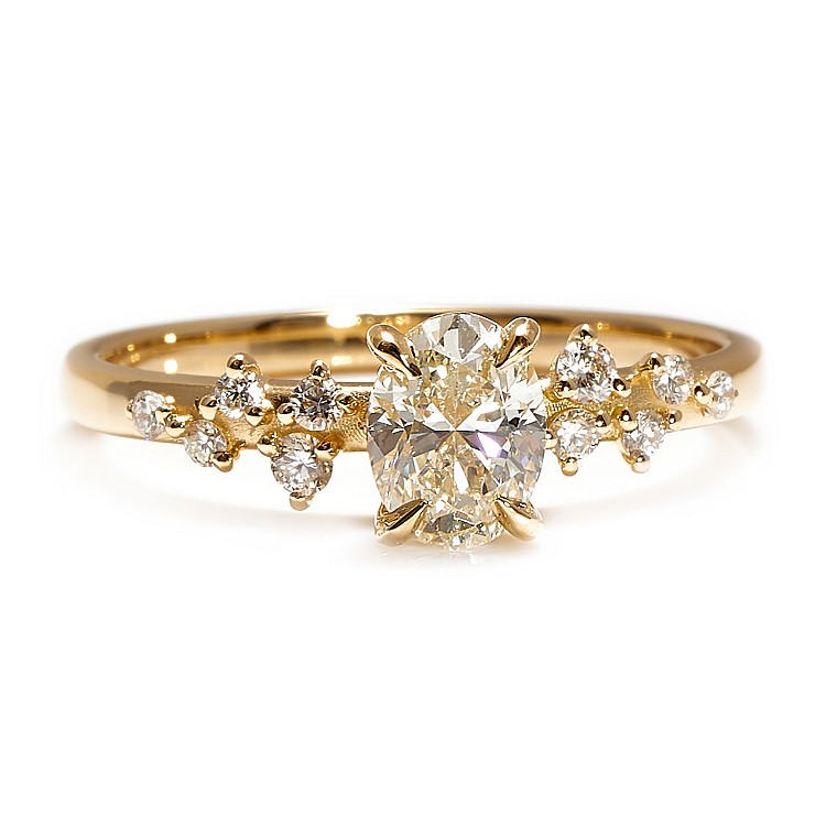 Inel de Logodna din Aur 18k sau Platina cu Diamant Oval Certificat GIA 1.00ct - model i3122