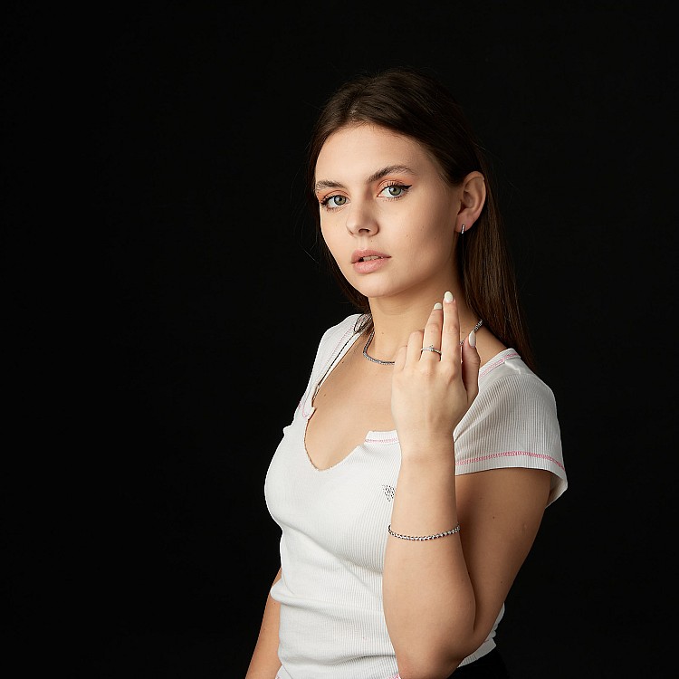 Cercei Bara din Aur Alb 14k cu Diamante Incolore - model c1975