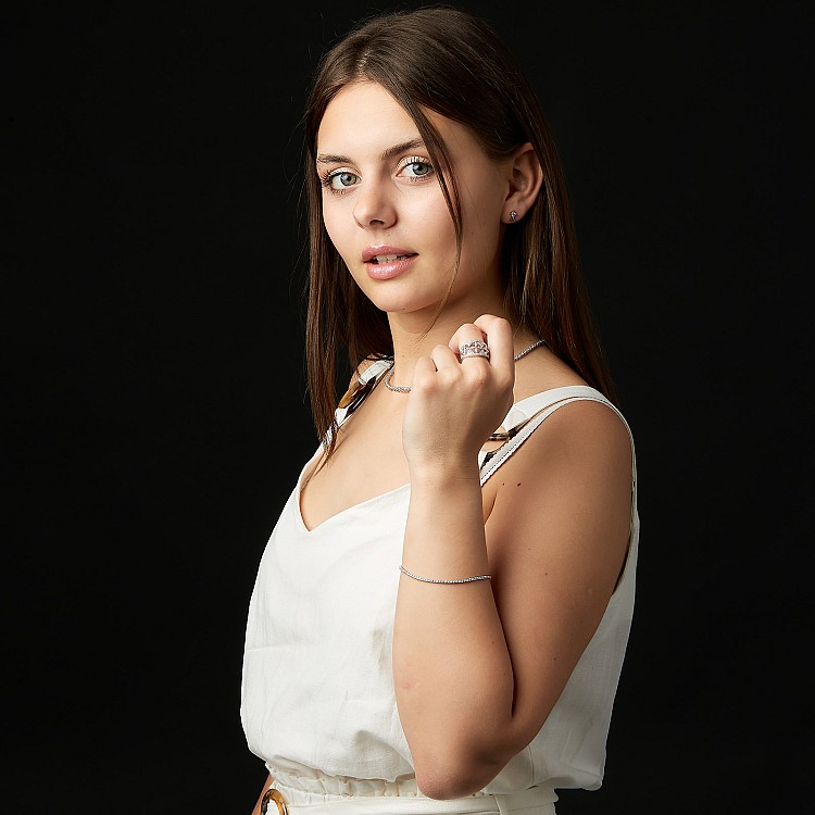 Cercei Stud Mici din Aur Galben 14k cu Diamante - model c2767