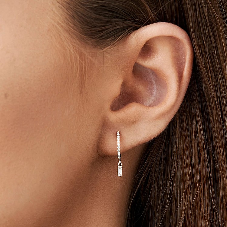 Cercei Circulari din Aur cu Diamante - model c3133