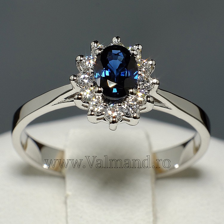 Inel de logodna din Aur 18k sau Platina cu Safir si Diamante - model i042
