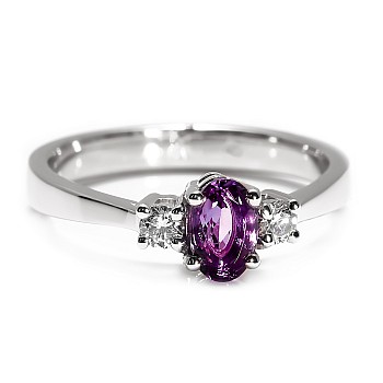 Inel Cadou din Aur cu Ametist si Diamante - model i015