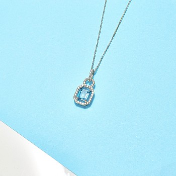 Pandantiv din Aur cu Topaz Emerald Swiss Blue de 8x6mm si Diamante Incolore - model pan4450