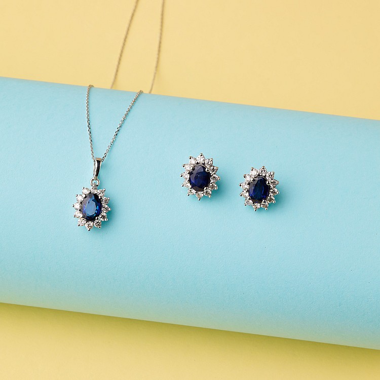 Set Complet Kate Middleton Inel Cercei si Pandantiv din Aur cu Safire si Diamante Naturale - model set055