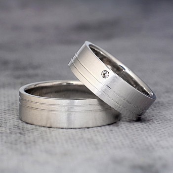 Verighete din Aur 18k sau Platina cu Diamant - model v137