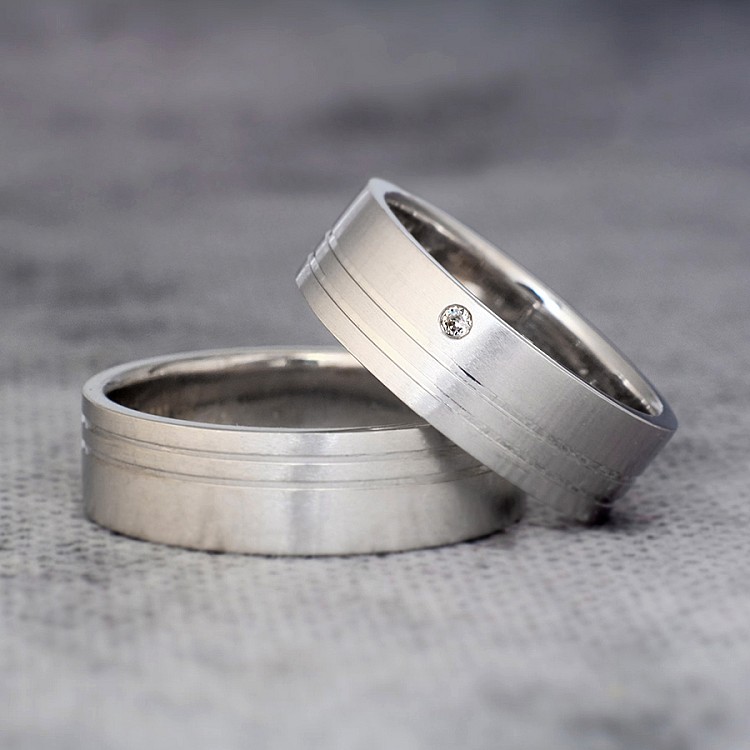 Verighete din Aur 18k sau Platina cu Diamant - model v137