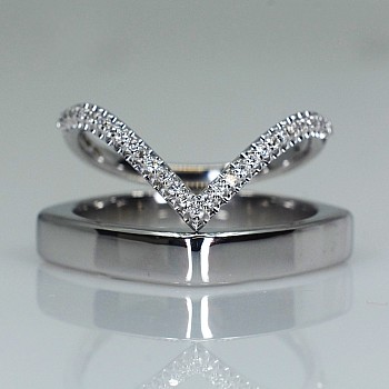 Verighete din Aur 18k sau Platina cu Diamante - model v1475
