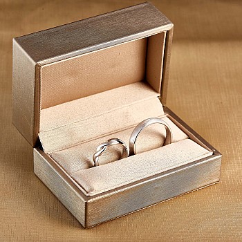 Verighete din Aur 18k sau Platina Model Impletit - model v1556