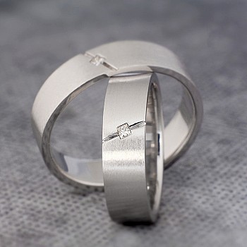 Verighete din Aur 18k sau Platina cu Diamante Patrate - model v193