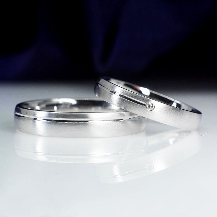 Verighete din Aur 18k sau Platina cu Diamant - model v437