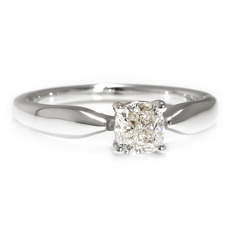 Inel de logodna Solitaire din Aur Alb 18k cu Diamant Cushion Certificat GIA - model i123018