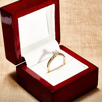 Inel de logodna din Aur 18k sau Platina cu Diamant Certificat GIA 0.30ct sau 0.40ct - model i123058