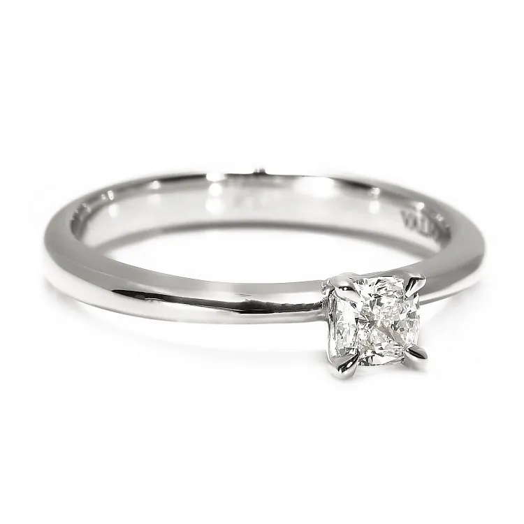Inel de logodna din Aur cu Diamant Cushion Certificat GIA - model i3074