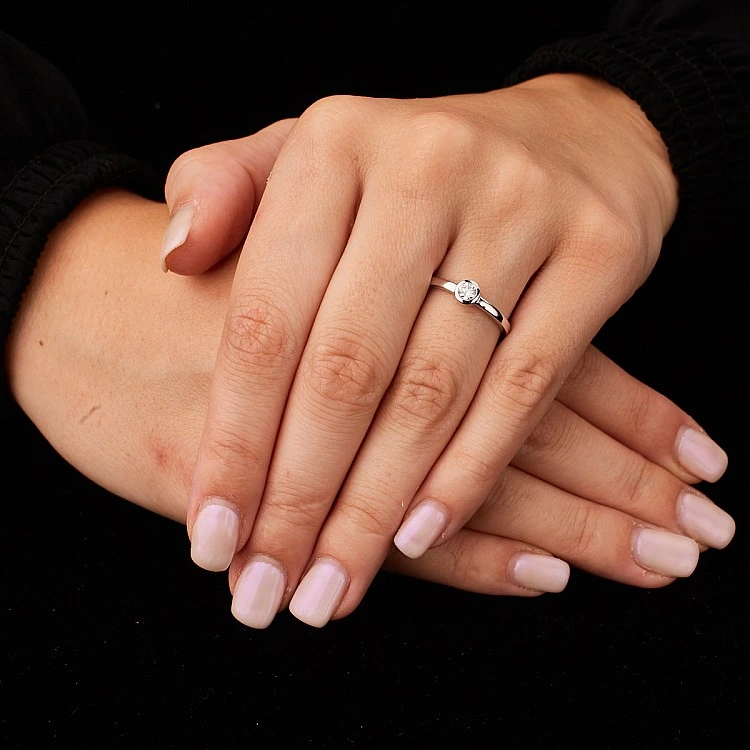 Inel de logodna Clasic din Aur cu Diamant Briliant Certificat GIA - model i319