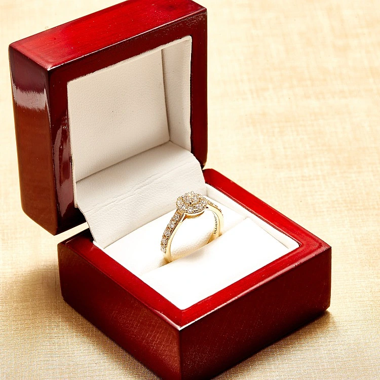 Inel de logodna din Aur 18k sau Platina cu Diamante Incolore - GIA 0.30ct sau 0.40ct - model i3923