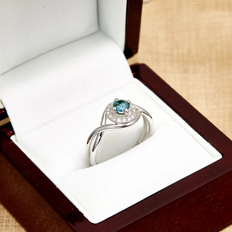Inel de logodna din Aur 18k sau Platina cu Diamant Albastru si Diamante - model i590