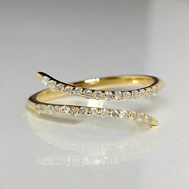 Inel Cadou din Aur cu Diamante - model i122750