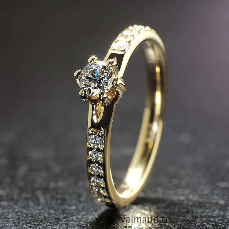 Inel de logodna din Aur 18k sau Platina cu Diamant Central Certificat GIA 0.50ct sau 0.70ct si Diamante secundare - model i057