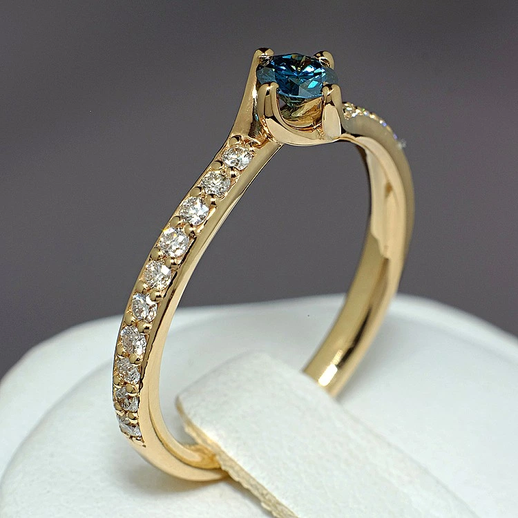 Inel de logodna din Aur 18k sau Platina cu Diamant Albastru - model i122358