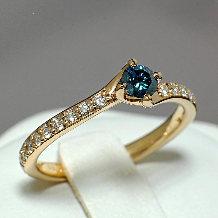 Inel de logodna din Aur 18k sau Platina cu Diamant Albastru - model i122358