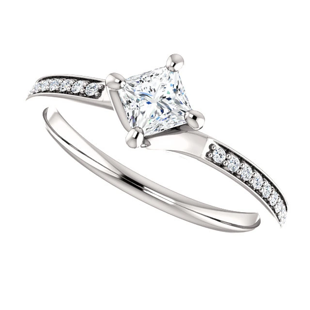 Inel de logodna din Platina Diamant Central Certificat GIA 0.50ct sau 0.70ct si Diamante secundare - model i122358