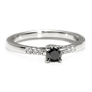 Inel de logodna din Aur 18k sau Platina cu Diamant Negru si Diamante Incolore - model i123001