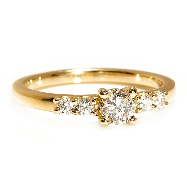 Inel de logodna din Aur 18k sau Platina cu Diamant Central Certificat GIA 0.30ct sau 0.40ct si Diamante secundare - model i579