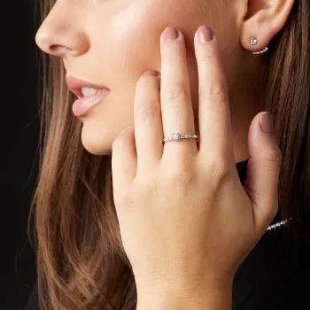 Inel de logodna din Aur cu Diamant Rotund certificat GIA - model i581