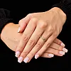Inel de logodna SideStone din Aur 18K cu Diamant Rotund Certificat GIA si Diamante secundare - model i660