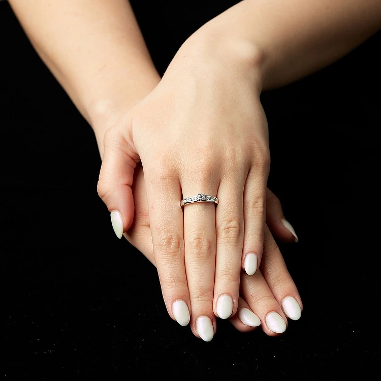 Inel de logodna din Aur 18k sau Platina cu Diamante 0.20ct - 0.25ct - model i2321