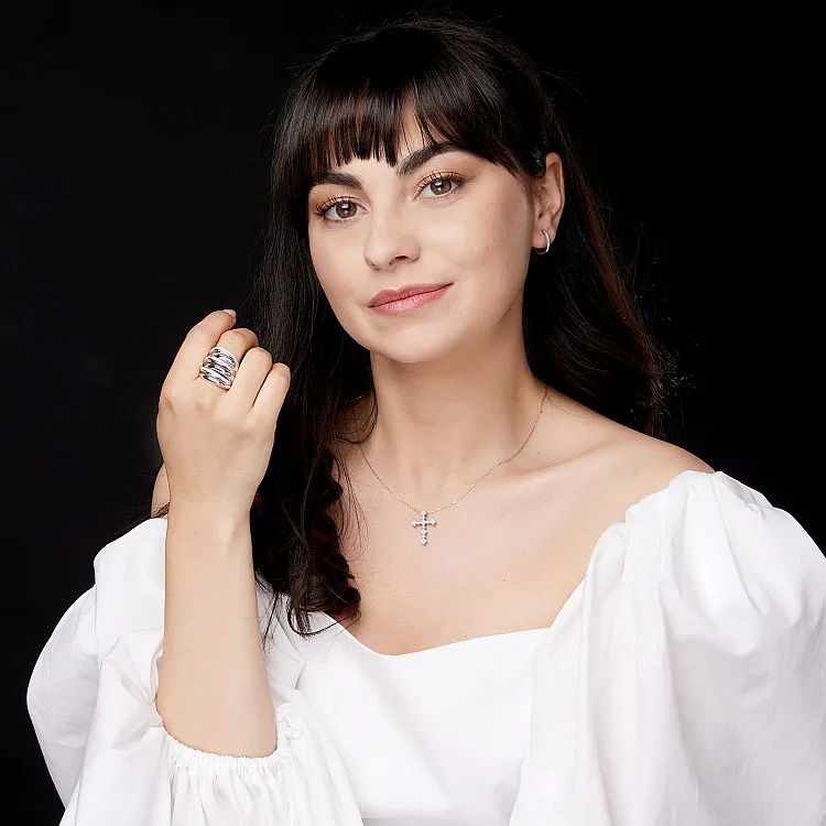 Cercei cu Tortite din Aur cu Diamante Rotunde - model c3620