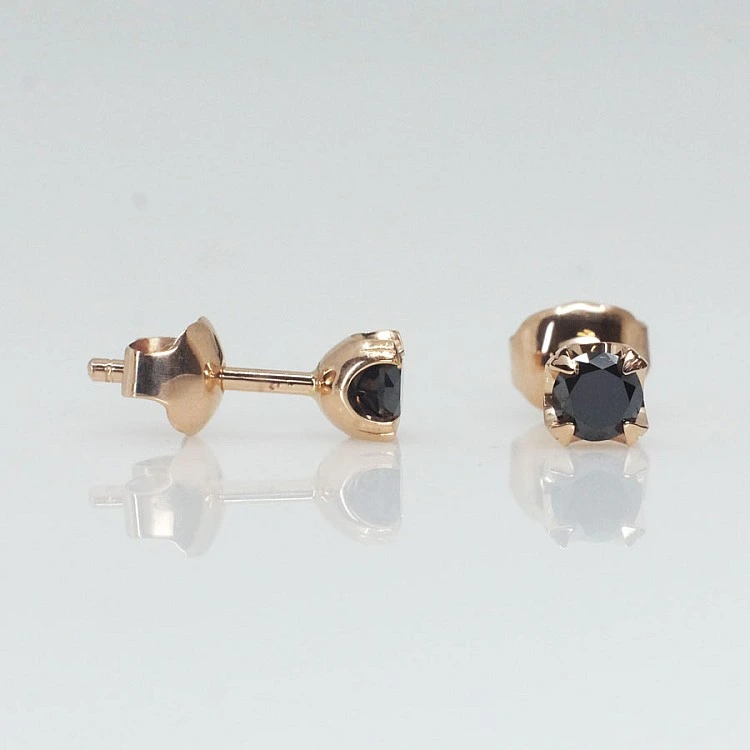 Cercei Stud din Aur cu Diamante Negre - model c1626