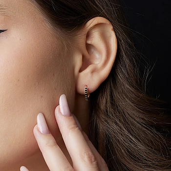 Cercei Rotunzi Mici din Aur cu Diamante Negre - model c1951