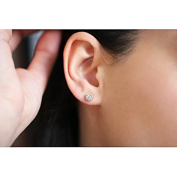 Cercei Stud Anturaj din Aur cu Diamante - model c3130