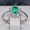 Inel de logodna din Aur 18k sau Platina cu Smarald si Diamante - model i042006