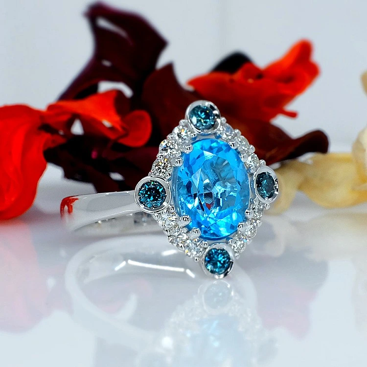 Inel Cadou din Aur sau Platina cu Topaz Swiss Blue si Diamante - model i1167